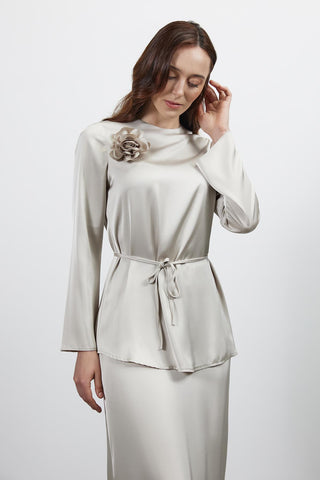 Evelyn Takım - Taş